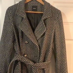 Express black and white pea coat. Gently used.